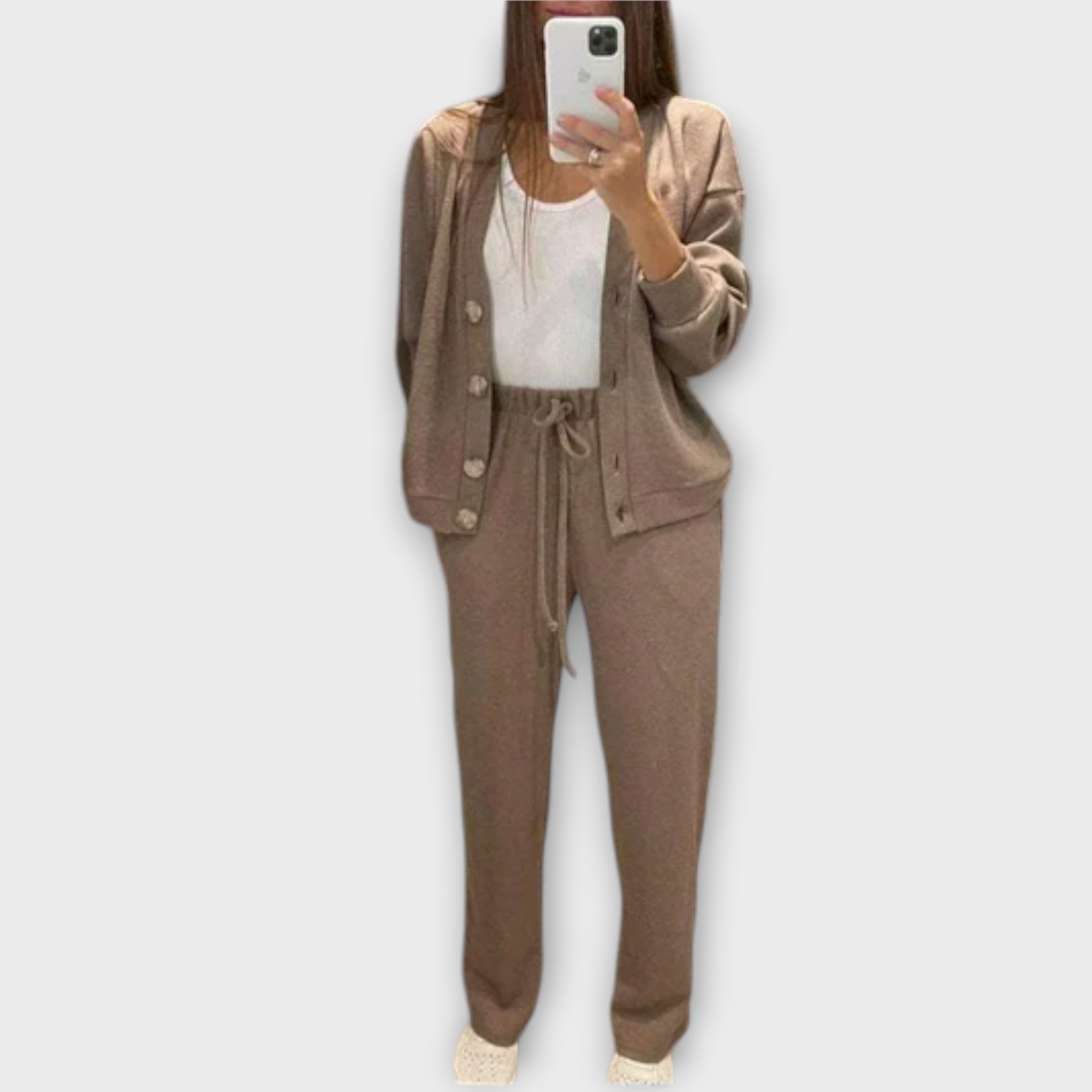 47 – Elegantni pleteni set za stilsku sigurnost i udobnost