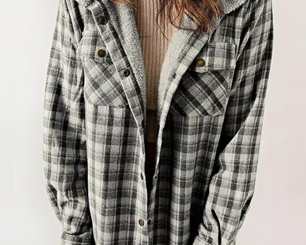 Ena – Amira jakna s kapuljačom i vječnim karo uzorkom