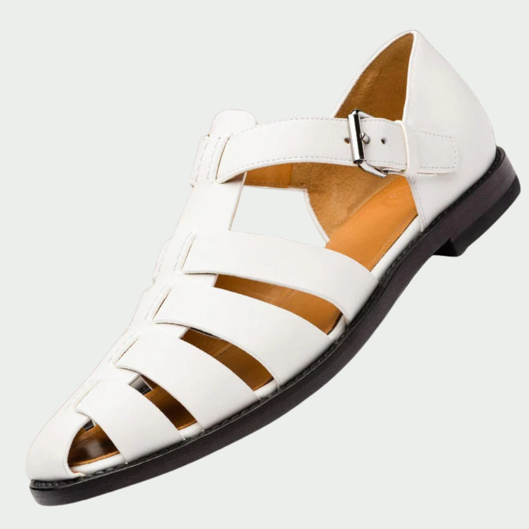 Ivan – Stil i udobnost u gladiator stilu