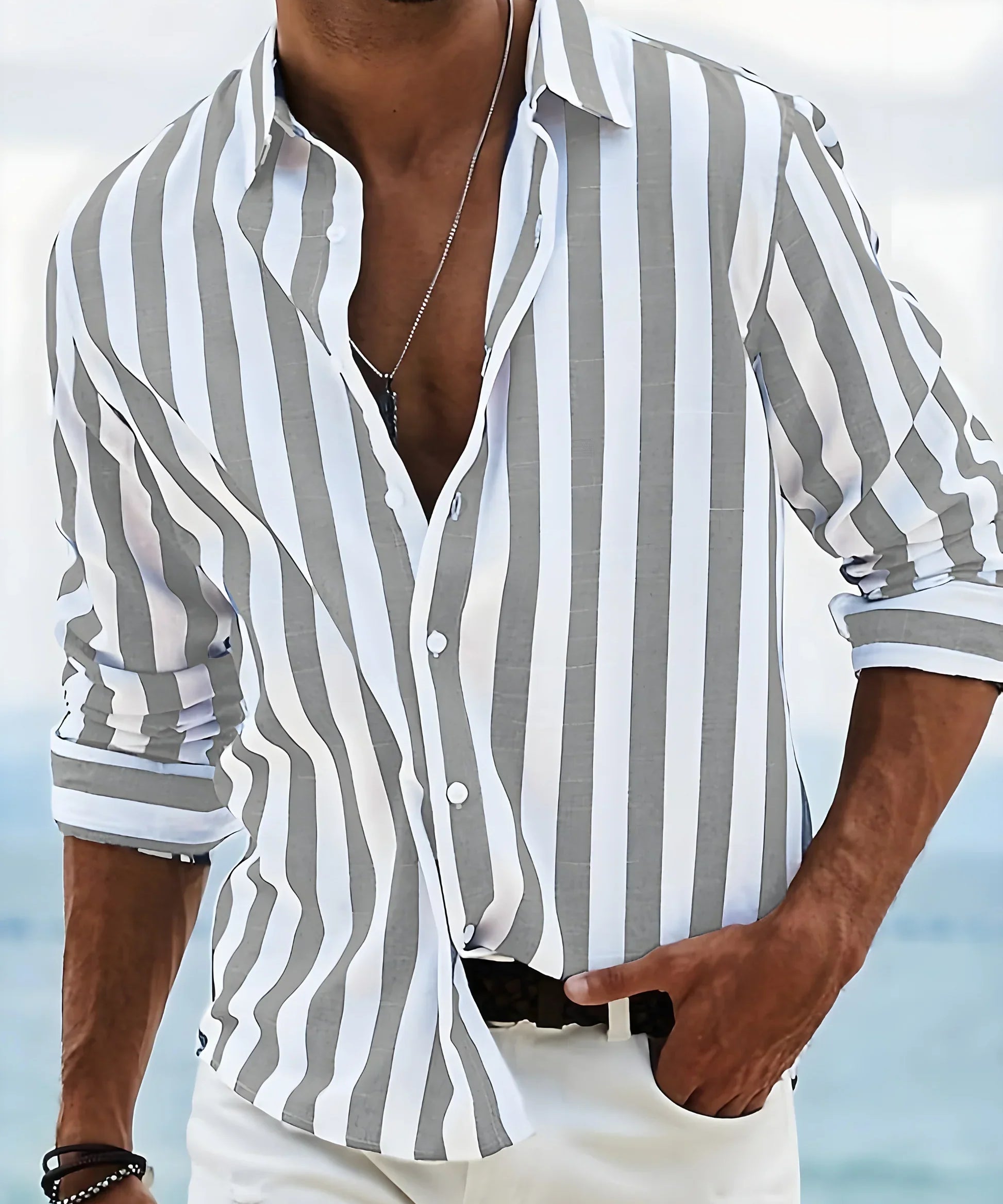 Saša – Lagana lanena košulja