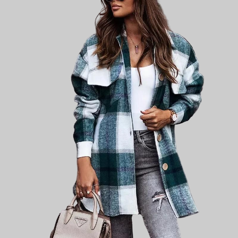 Anica – lagani kaput za beznapornu eleganciju tijekom cijele godine