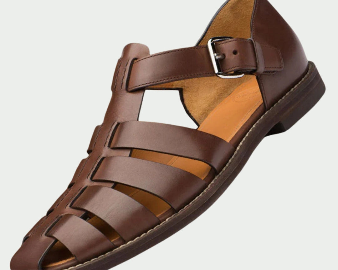 Ivan – Stil i udobnost u gladiator stilu