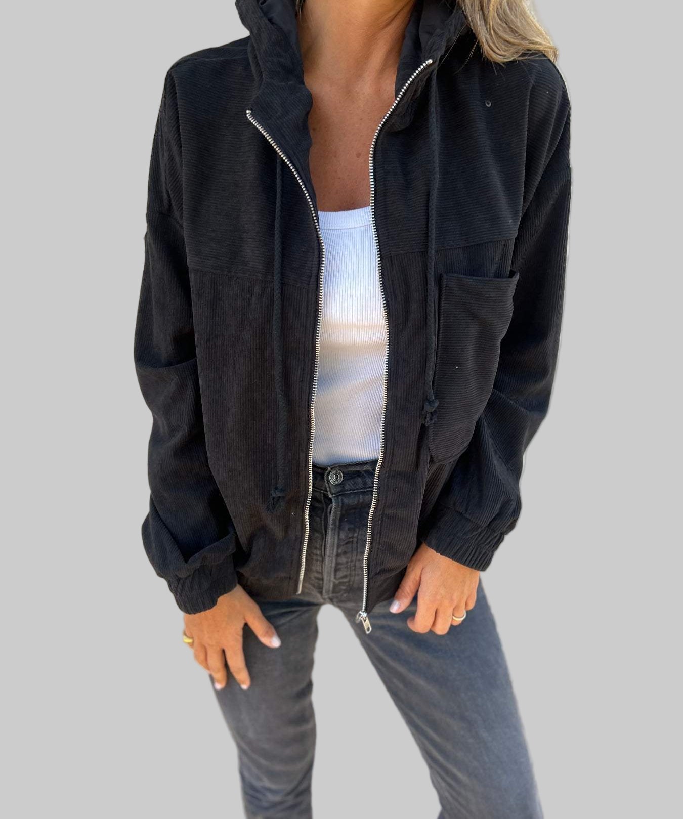 Elina-Maria – Unaprijedite svoj svakodnevni stil s udobnim kapuzenjakom