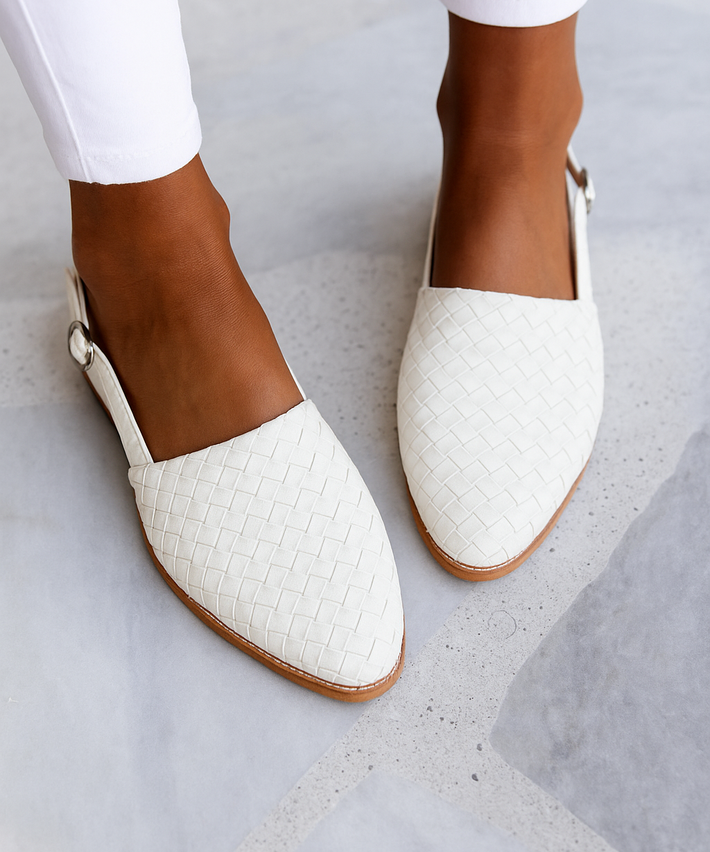 Dolores – Hodajte dalje. Stojte uspravno. Krećite se slobodno.