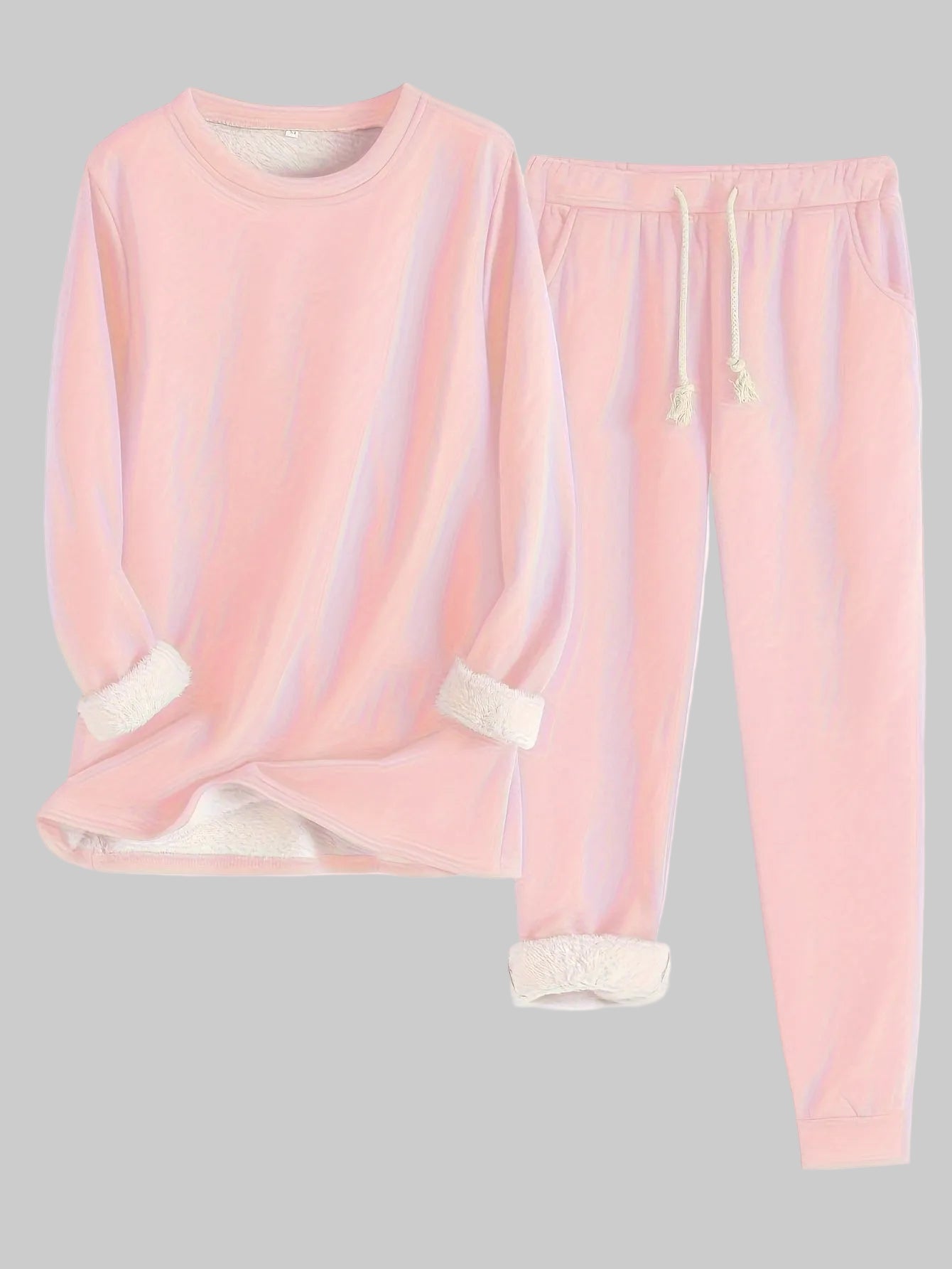 81 – Lounge set za ženstvenost i maksimalnu udobnost