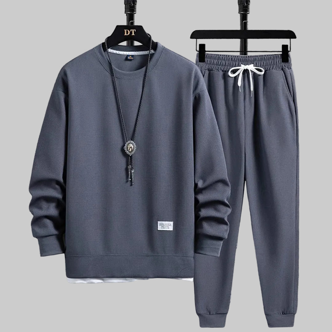 4 – Sportski elegantni set – Savršen spoj udobnosti i urbanog stila