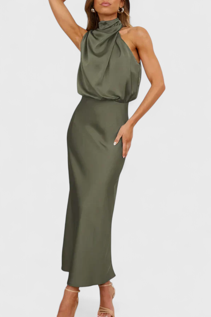 21 – Elegantne satenaste midi haljine s drapiranim halter-gornjim dijelom