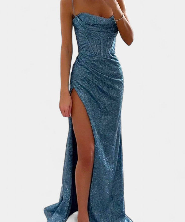 Emina – Dramatična i elegantna haljina s korzetnim detaljima