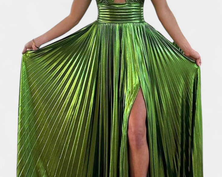 Dalia – Majestetična haljina koja blista pod svjetlima!