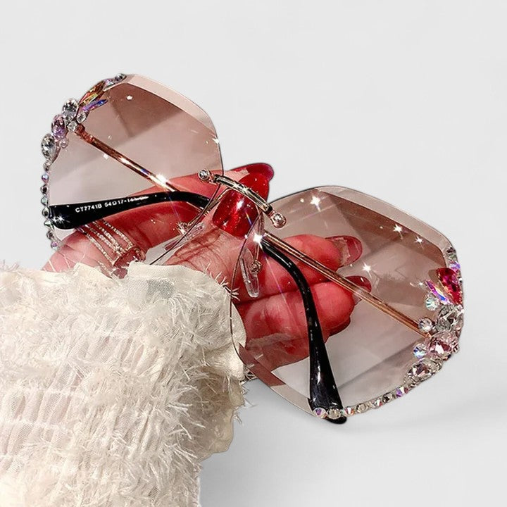 Agata – Podižite svoj stil s 2025. Luxury Brand Design sofisticiranim sunčanim naočalama