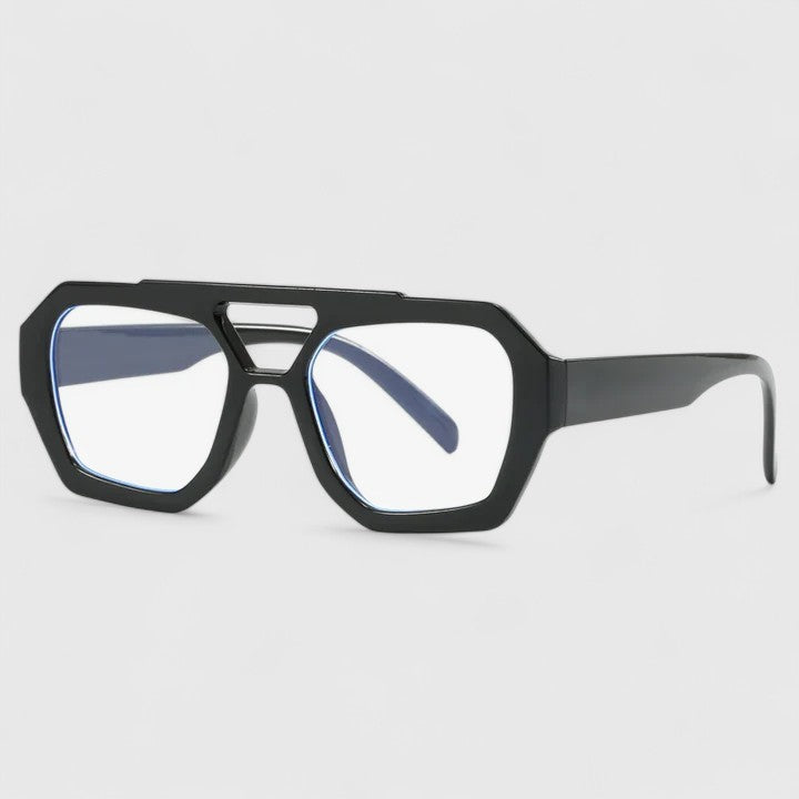 Adriana – Povećajte svoj stil i zaštitite svoje oči s elegantnim sunčanim naočalama