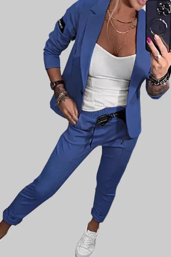 53 – Stylish set sakoa i jogger hlača za elegantnu udobnost