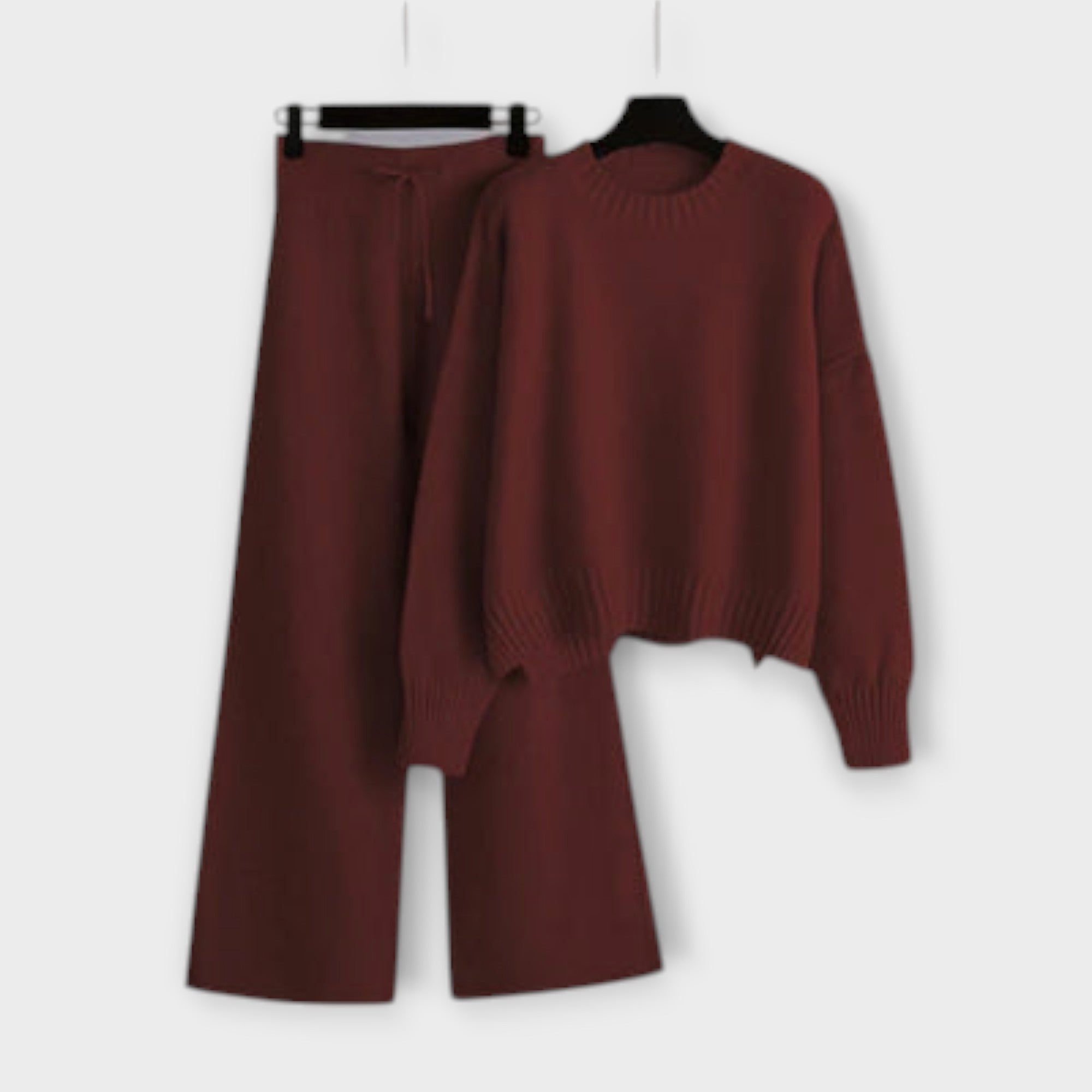 38 – Pleteni set za savršenu udobnost i minimalistički stil