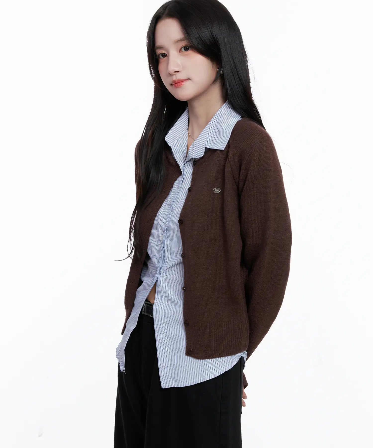 Antonia – Casual, moderan i klasičan pulover dugih rukava s gumbima!