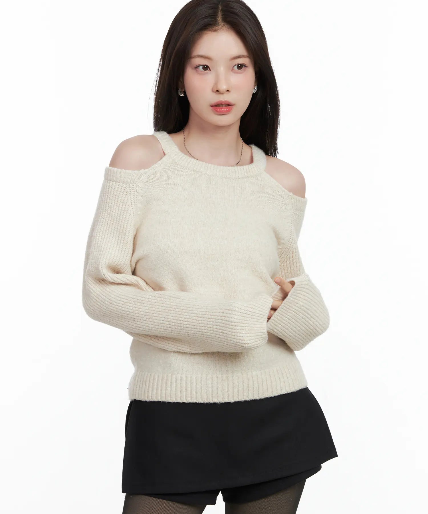 Ana – Ženstvena off-shoulder majica dugih rukava u crvenoj boji!