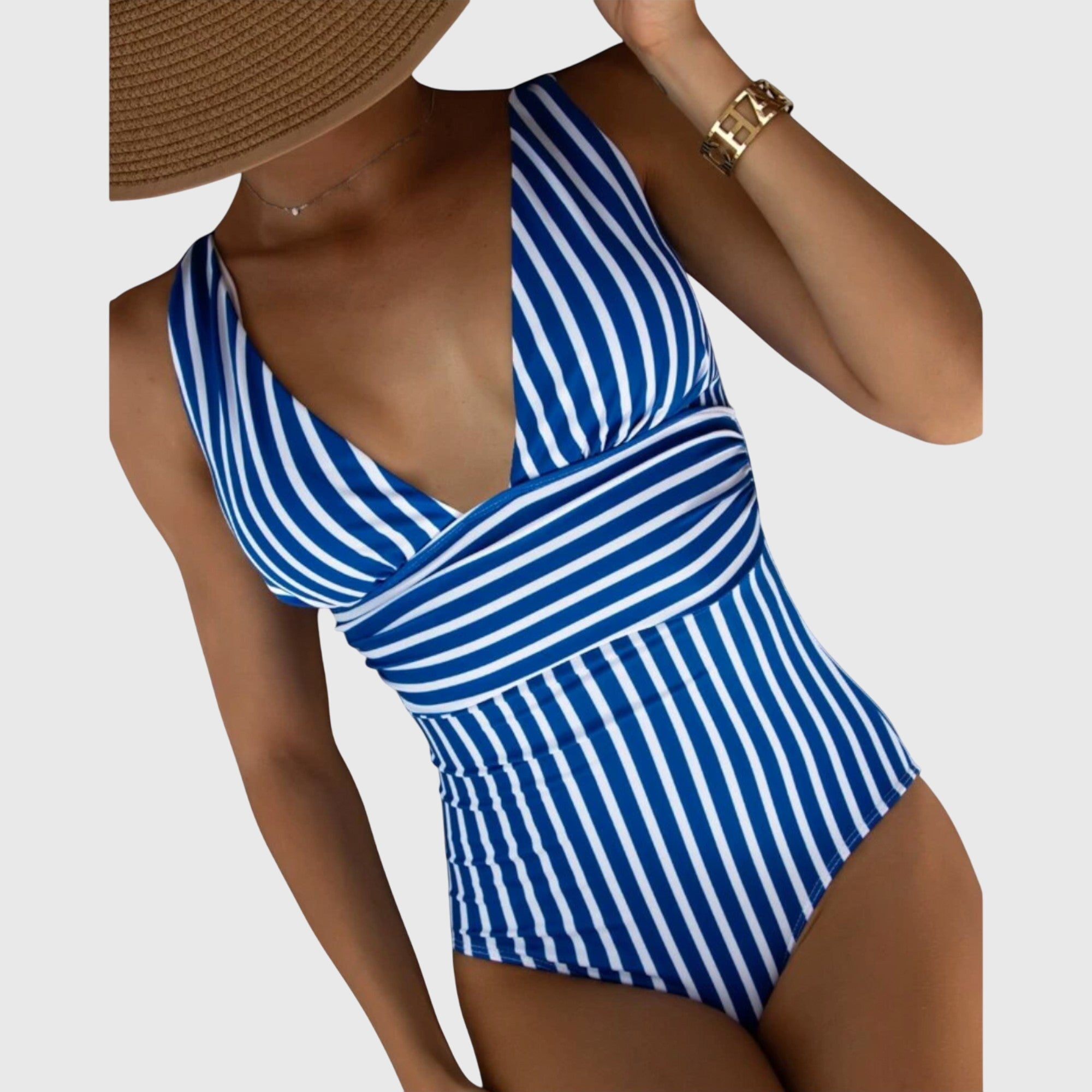 33 – Bikiniji "Marine Line"