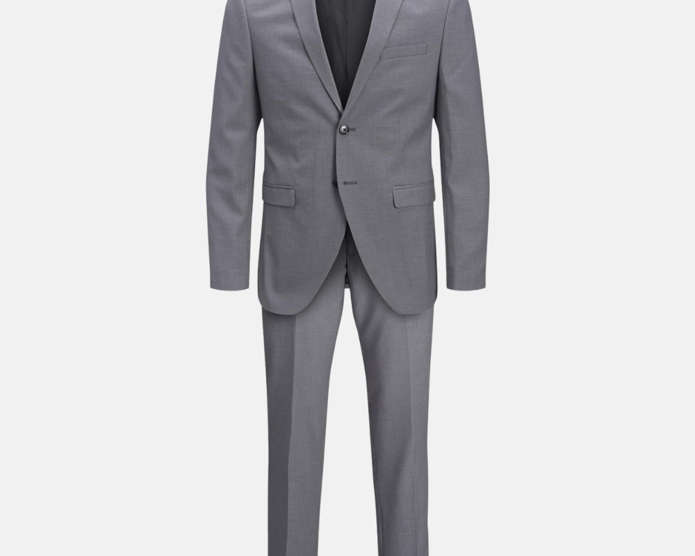 Blaž – Moderna elegancija i svakodnevna udobnost u jednom odijelu