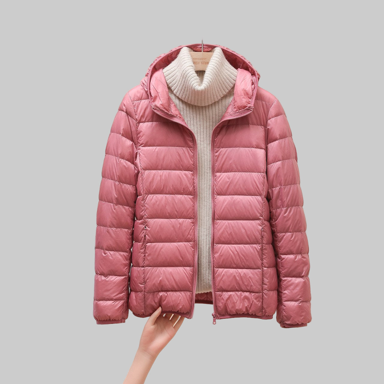 Agata – ultralagana puffer jakna za toplinu bez težine