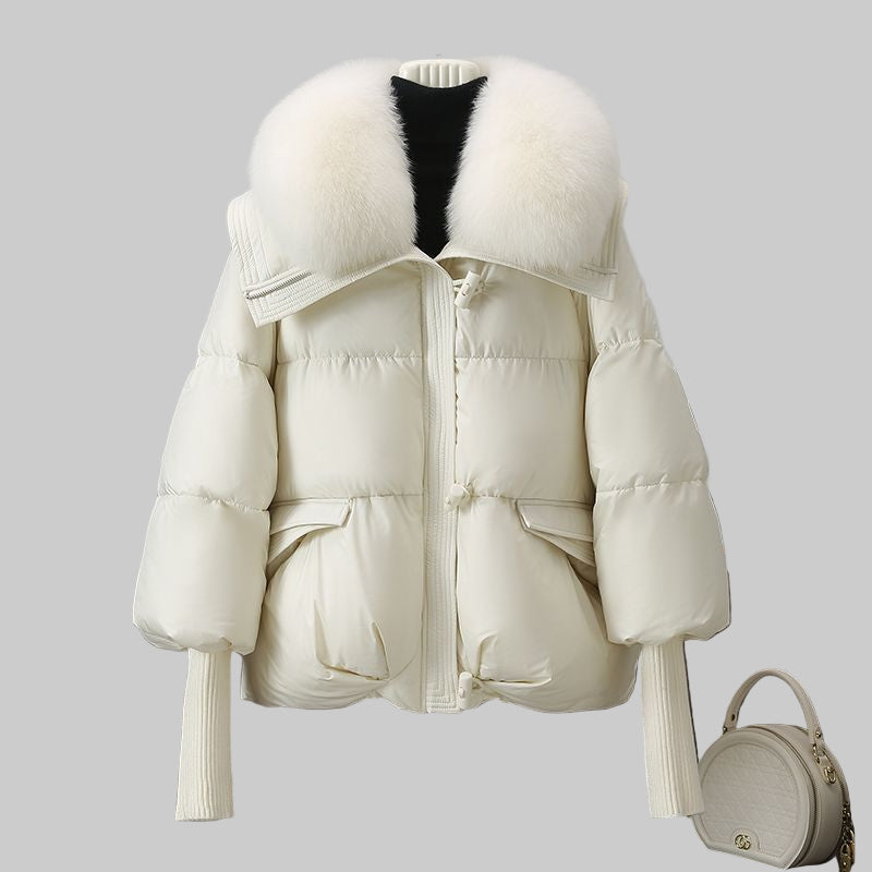 Alma – luksuzna perjanica za elegantne zimske dane